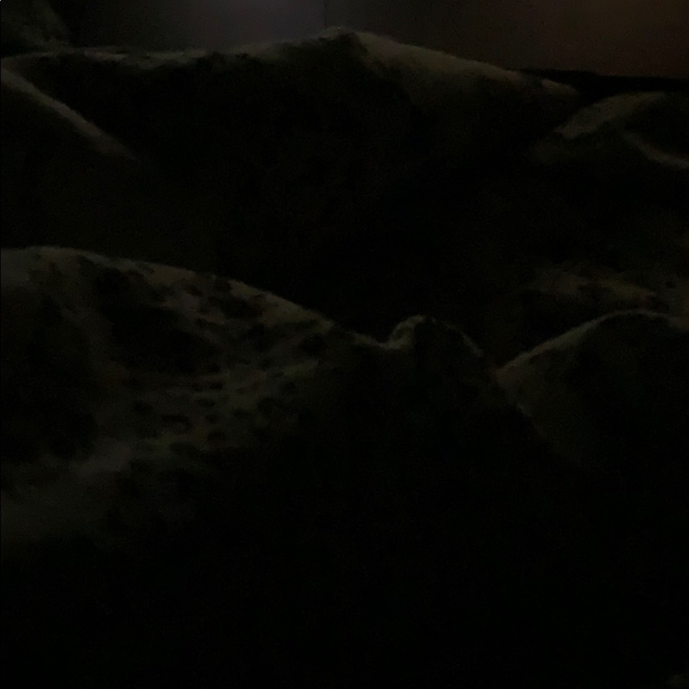 Meet your Posher, Becca